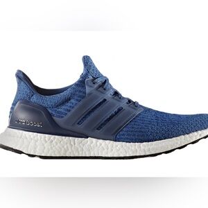 Adidas Men's Navy Athletic UltraBoost running shoes size 13 Brand New